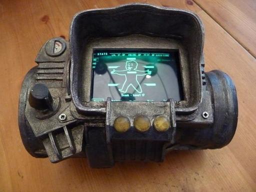 Fallout 3 - Самодельный компьютер Pip Boy 3000 из Fallout 3
